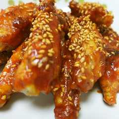 A picture of ヤンニョムチキン風の簡単おかず.
