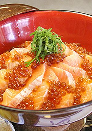 天然ビワマスの親子丼-レシピのメイン写真