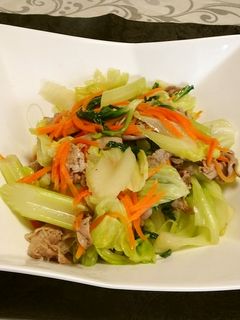 セロリと豚肉の炒め物-レシピのメイン写真