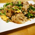 にらと豚こまと卵のオイスターソース炒め