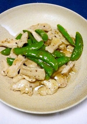 簡単！出汁煮☆ムネ肉とスナップエンドウ-レシピのメイン写真