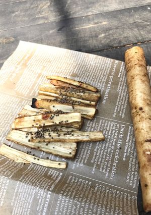 ノンフライ♪カリカリ黒糖ごぼう♡グリル焼-レシピのメイン写真