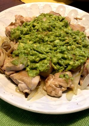 鶏肉炒めアボカドソースがけ-レシピのメイン写真