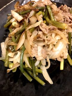 牛肉とにんにくの芽いため-レシピのメイン写真