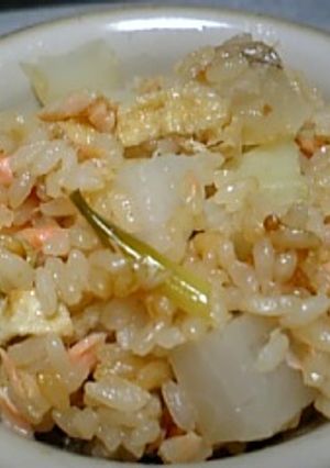 簡単☆鮭と大根の炊き込みご飯-レシピのメイン写真