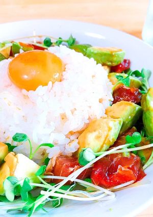夏バテ解消★アボカドとマグロユッケ丼-レシピのメイン写真