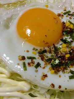 目玉焼き味付けは好きなふりかけね♪-レシピのメイン写真