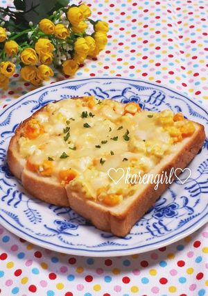 ピリッと♡ホット卵チーズトースト♡-レシピのメイン写真
