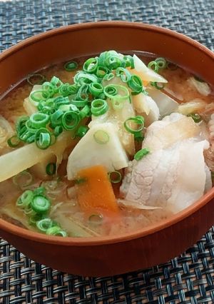 【龍愛】からだ温まる☆豚汁-レシピのメイン写真