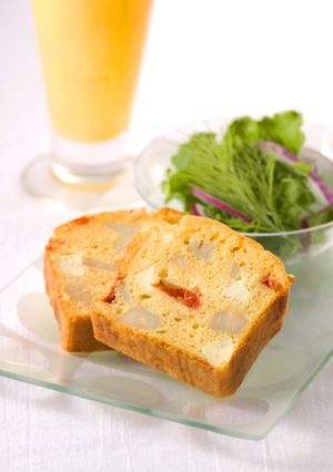 れんこんとクリームチーズのケークサレ-レシピのメイン写真