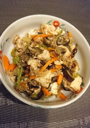 夏野菜とツナ缶の炒り豆腐-レシピのメイン写真