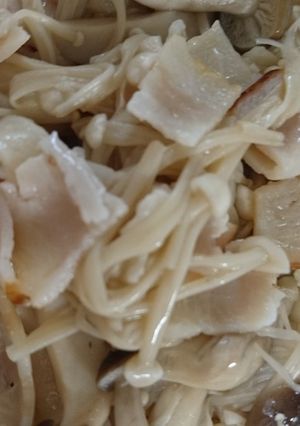 キノコいろいろバター炒め-レシピのメイン写真