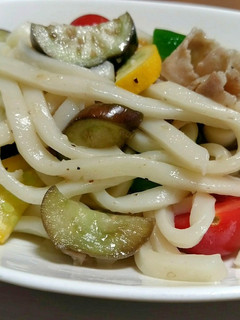 夏野菜と豚バラの塩焼きうどん-レシピのメイン写真