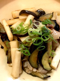 旦那の好物♡豚バラとナス長芋のめんつゆ煮-レシピのメイン写真