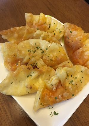 余った餃子の皮とピザソース&チーズ揚げ-レシピのメイン写真