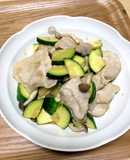 豚肉とズッキーニのオイスターソース炒め