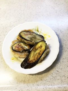 ナスと餃子の挟み焼き-レシピのメイン写真