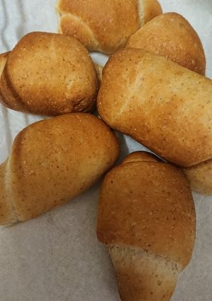 ライ麦入りロールパン-レシピのメイン写真