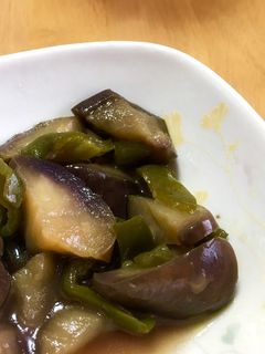 簡単!さっぱりナスとピーマンの炒め物-レシピのメイン写真