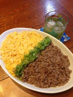 簡単 そぼろ丼 お弁当にも!二色丼-レシピのメイン写真