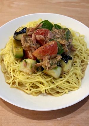冷やし中華⭐︎濃厚ごまだれ⭐︎フルーツ入り⭐︎変わり種-レシピのメイン写真