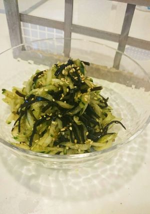 おばけきゅうりとごま昆布の和え物-レシピのメイン写真