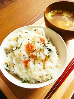 ☺お弁当にも☆超簡単♪梅昆布茶ご飯☺-レシピのメイン写真