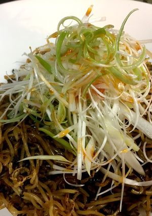高菜のカリッとねぎ焼きそば。-レシピのメイン写真