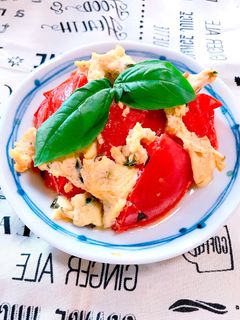 バジルで風味UP♡トマトと卵の炒め物-レシピのメイン写真