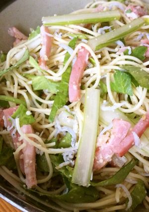 セロリとベーコンのスパゲティサラダ-レシピのメイン写真