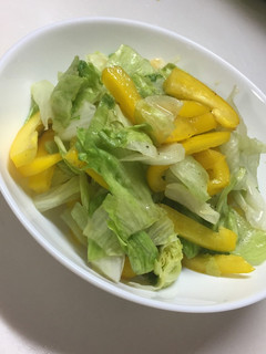 レタスとパプリカのサラダ-レシピのメイン写真