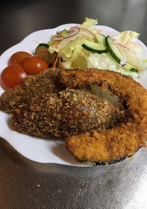 卵を使わずサクサクに揚がる魚のフライ-レシピのメイン写真