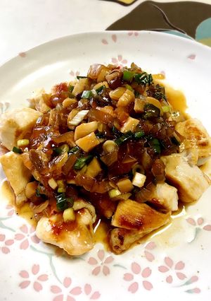 胸肉のエリンギ豆板醤ソース♪-レシピのメイン写真