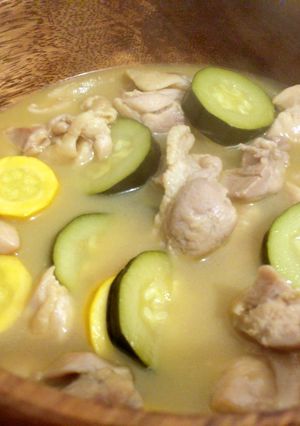 鶏肉とズッキーニの白ワイン煮込み-レシピのメイン写真