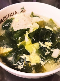 にたわ味噌汁 (肉団子卵ワカメ味噌汁)-レシピのメイン写真