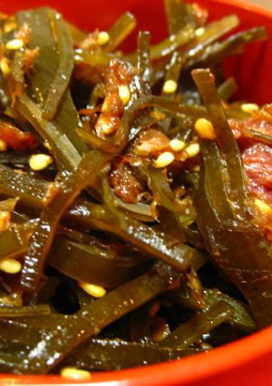 出し昆布で梅肉と昆布の佃煮-レシピのメイン写真