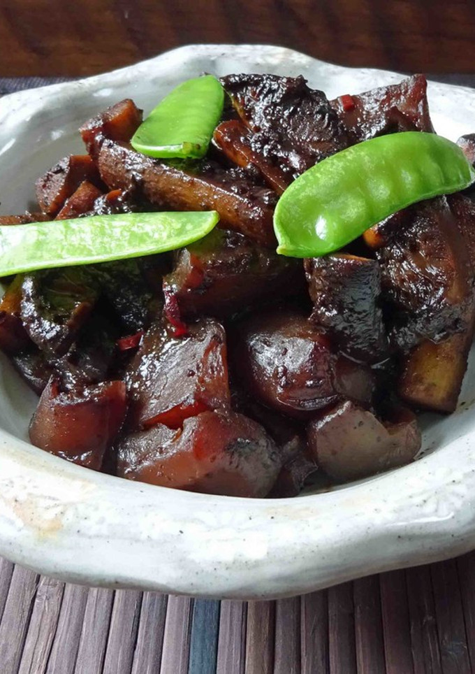 蒟蒻とごぼうの豆鼓醤煮-レシピのメイン写真