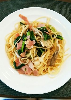 舞茸と小松菜のパパッとパスタ-レシピのメイン写真