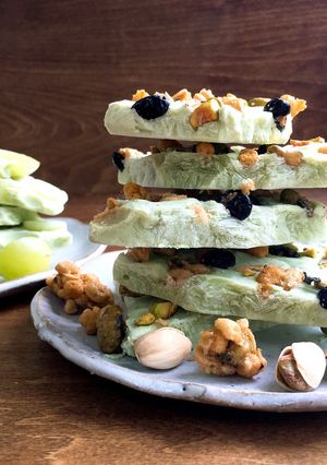 グリーンのヨーグルトバーク*抹茶-レシピのメイン写真
