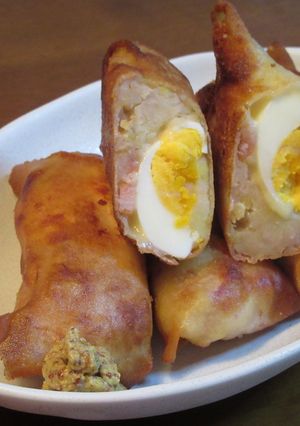 チーズがとろ~り!ベーコンポテト春巻き-レシピのメイン写真
