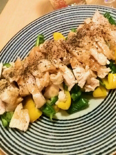 簡単レンジ蒸し鶏とピーマンの味噌だれ-レシピのメイン写真