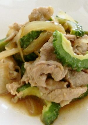 夏の薬膳★ゴーヤと豚肉の炒め物-レシピのメイン写真