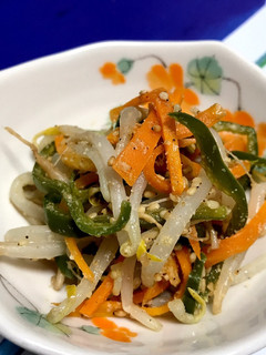 三色野菜の胡麻和え-レシピのメイン写真