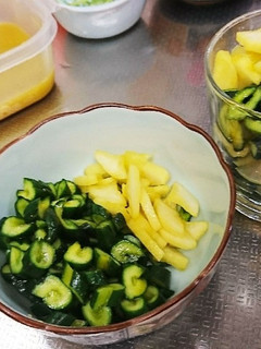 辛すぎない胡瓜&大根絶品簡単辛子漬け-レシピのメイン写真