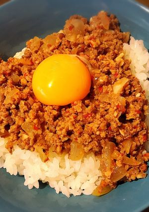 ハリッサでそぼろ丼☆-レシピのメイン写真