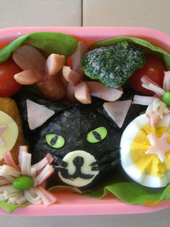 クロネコ弁当★キャラ弁-レシピのメイン写真