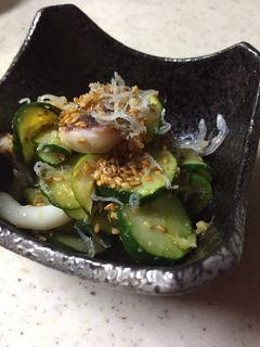 キュウリとイカゲソの酢の物-レシピのメイン写真