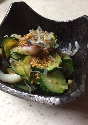 キュウリとイカゲソの酢の物-レシピのメイン写真