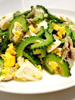 簡単炒め物♡豚こま肉でゴーヤチャンプルー-レシピのメイン写真