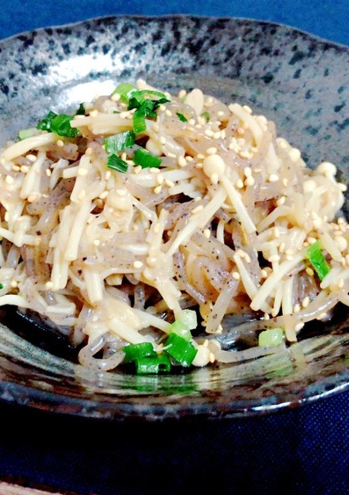 エノキと糸蒟蒻のヘルシー炒め:-)-レシピのメイン写真